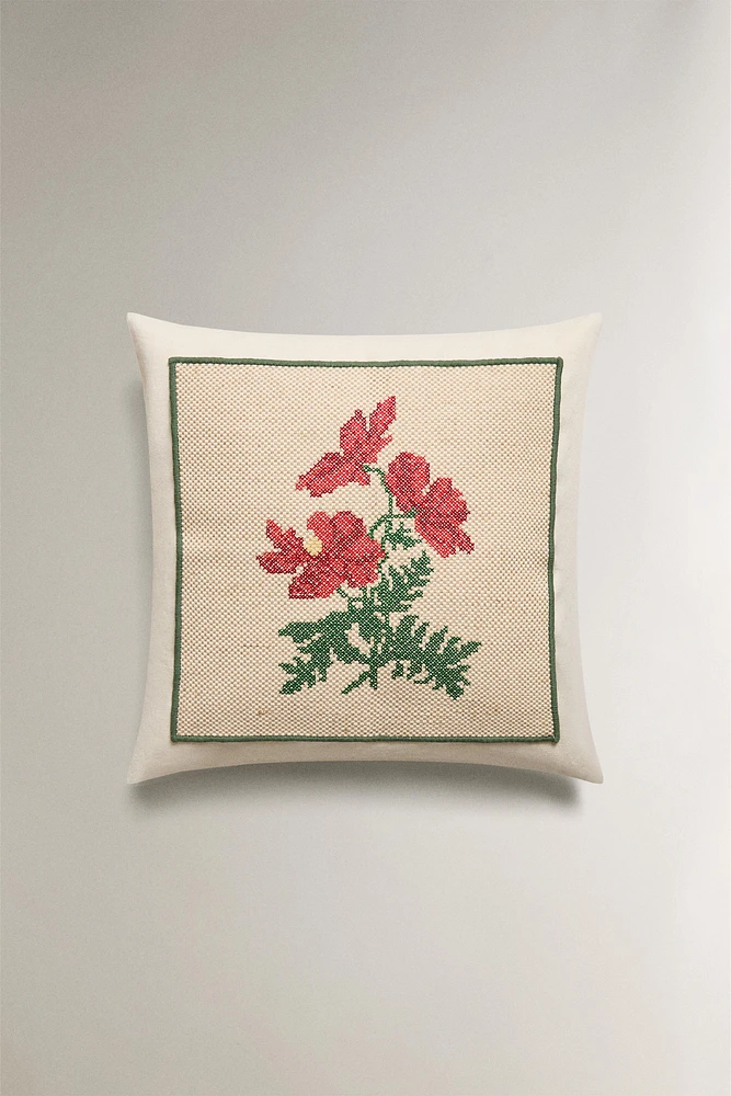 THROW PILLOW COVER WITH FLORAL EMBROIDERY