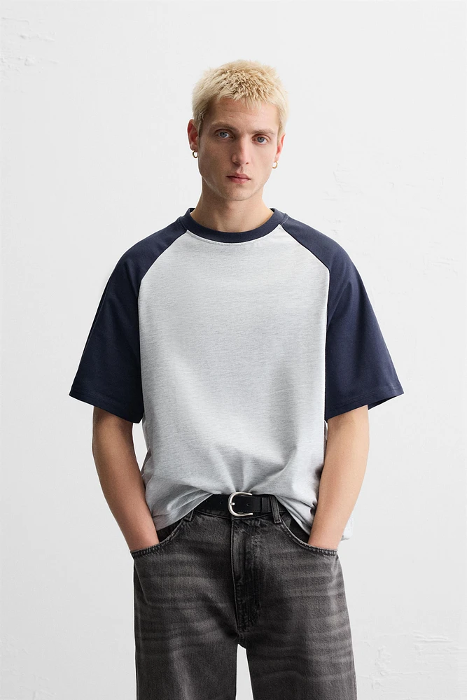 T-SHIRT À MANCHES EN CONTRASTE