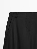 100% cotton mid-rise straight-leg trousers