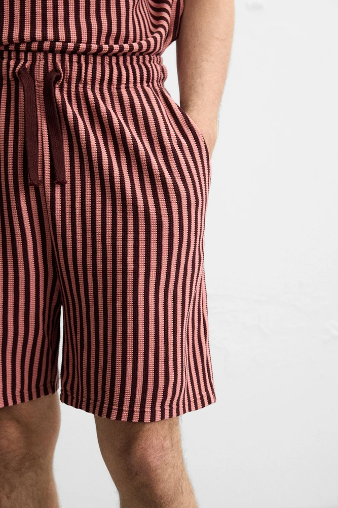 STRIPED JACQUARD SHORTS