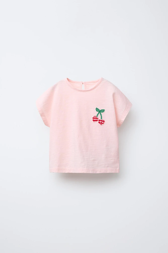 T-SHIRT CERISES