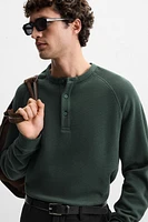 HENLEY T-SHIRT