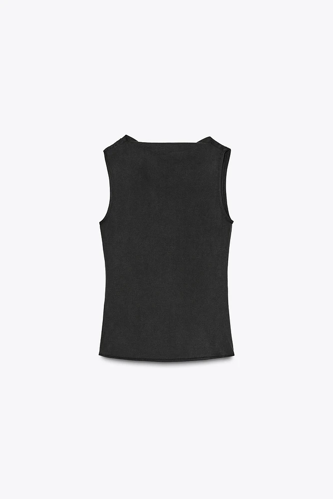FLOWY RUCHED TOP