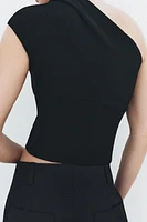 ASYMMETRICAL KNIT TOP