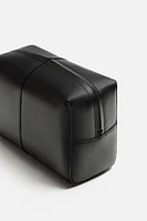 LEATHER TOILETRY BAG