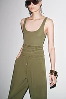 FLOWY TANK TOP