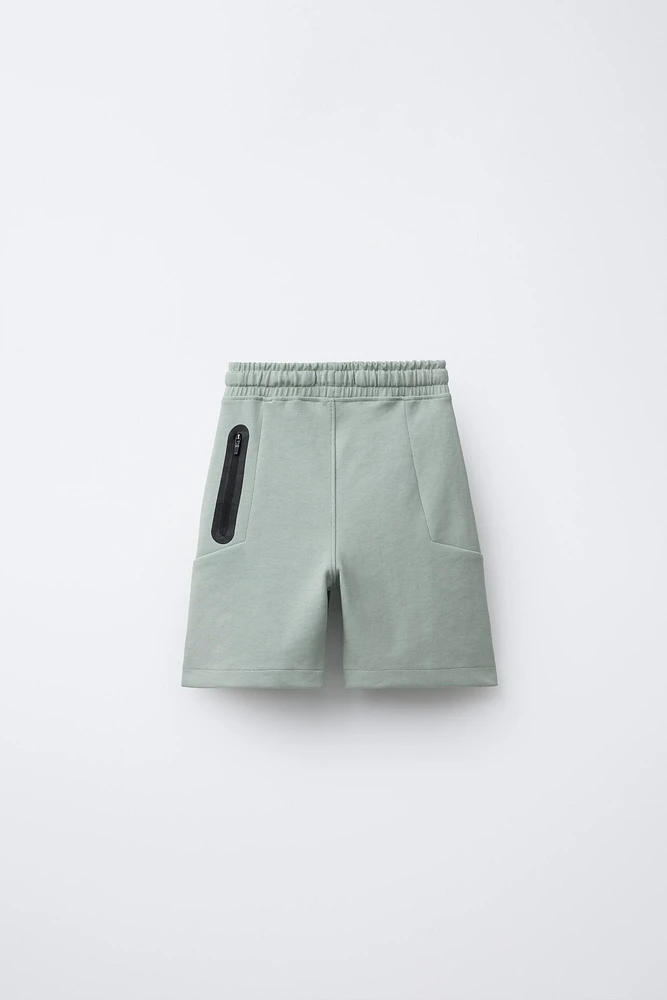 ATHLETIC SHORTS