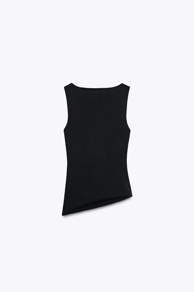 ASYMMETRICAL RUCHED T-SHIRT