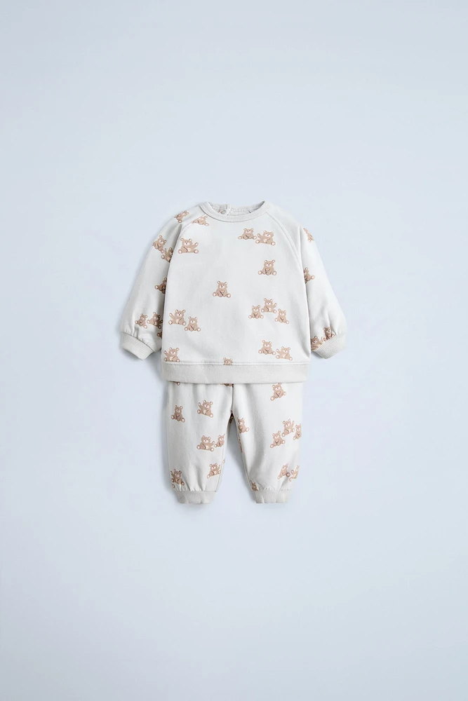 PRINTED SWEATSHIRT AND PANTS SET