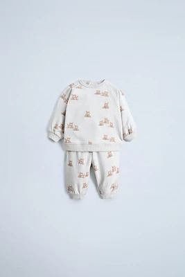 PRINTED SWEATSHIRT AND PANTS SET