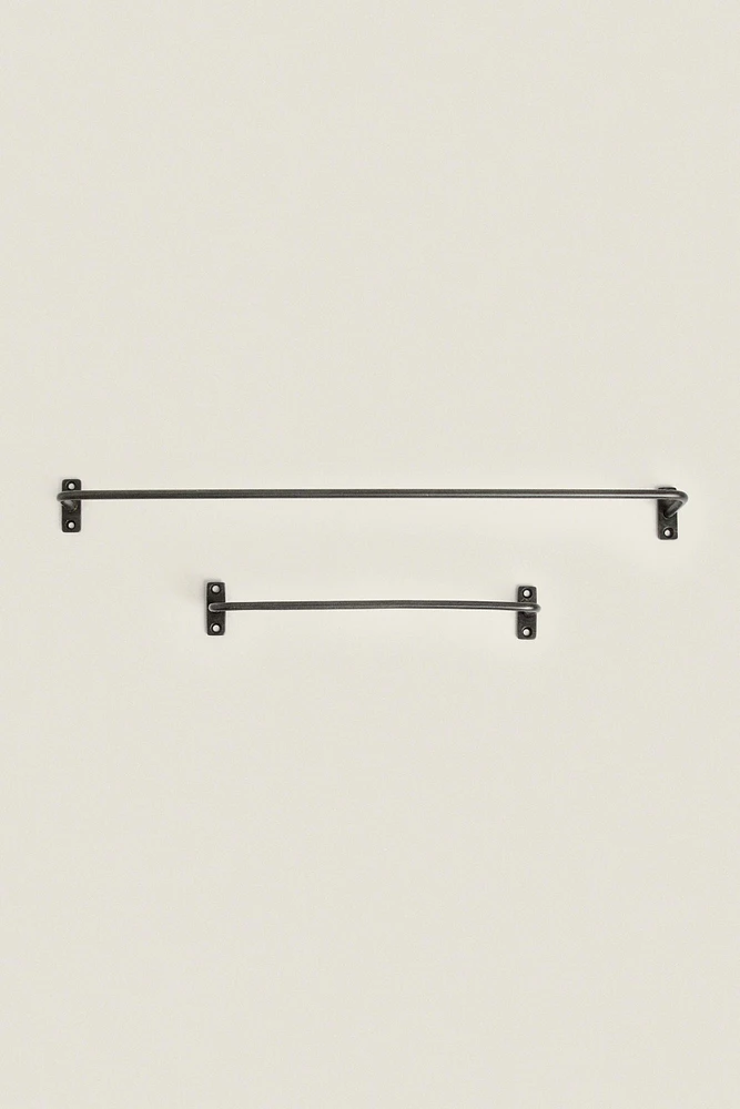 DARK METAL TOWEL RACK
