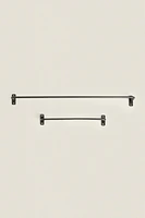 DARK METAL TOWEL RACK