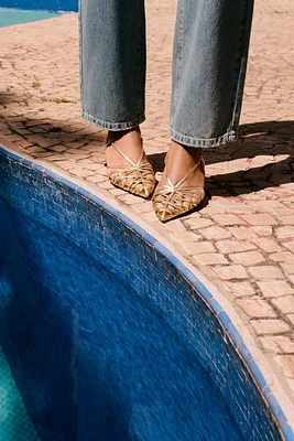 METALLIC EFFECT HEELED SLINGBACKS