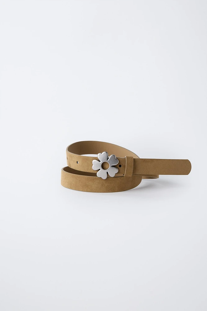 CEINTURE EFFET DAIM AVEC BOUCLE FLEUR