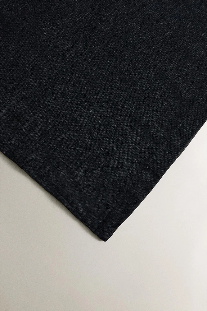WASHED LINEN TABLECLOTH