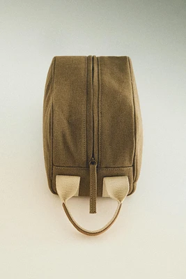 TROUSSE DE TOILETTE SIMPLE DÉTAIL CUIR