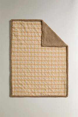 REVERSIBLE CHECK PET BLANKET