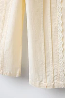 PANTALON EN POPELINE AVEC DENTELLE