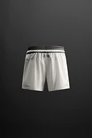 SHORT DE RUNNING STRUCTURÉ