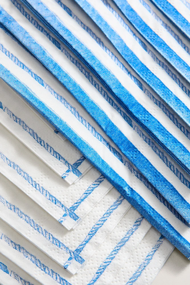 LOT SERVIETTES DE TABLE PAPIER BATEAU (30 UNITÉS)