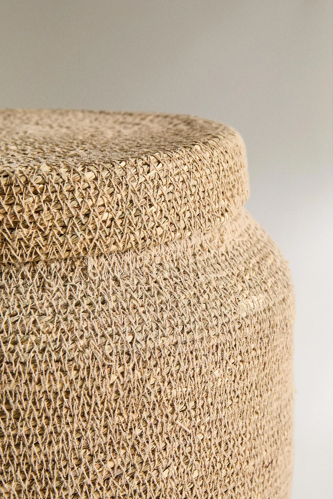 SEAGRASS BASKET WITH LID