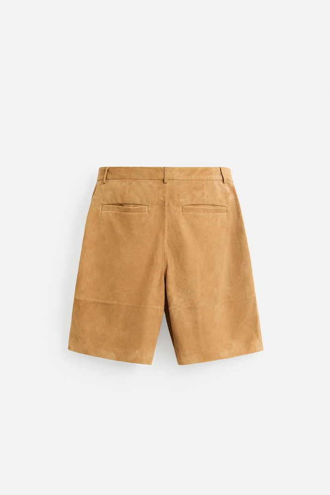 PLEATED SUEDE SHORTS