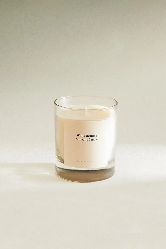 G) WHITE JASMINE SCENTED CANDLE