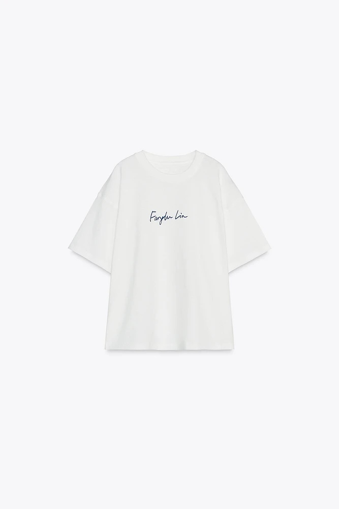 T-SHIRT UNI INSCRIPTION X FANGLU LIN