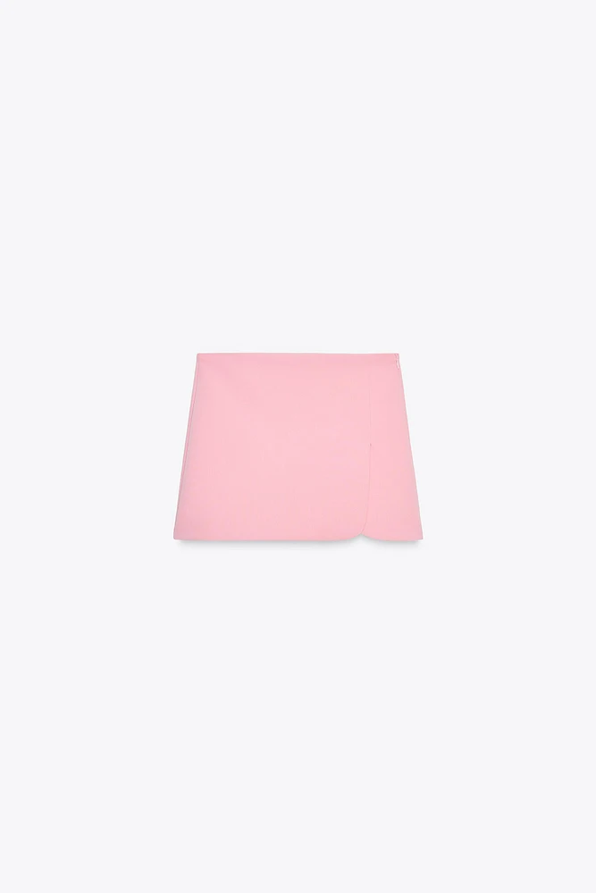 SKORT