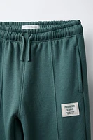 ENSEMBLE SWEAT À CAPUCHE ET PANTALON DE JOGGING