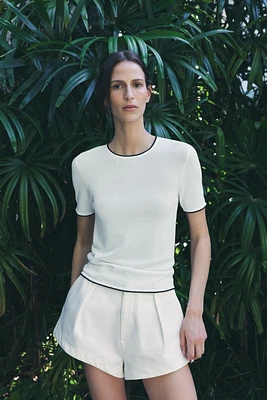 TRIM KNIT TOP