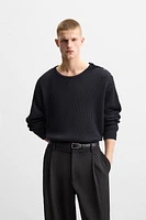BUTTONED TEXTURED SWEATER