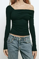ASYMMETRIC NECKLINE TOP
