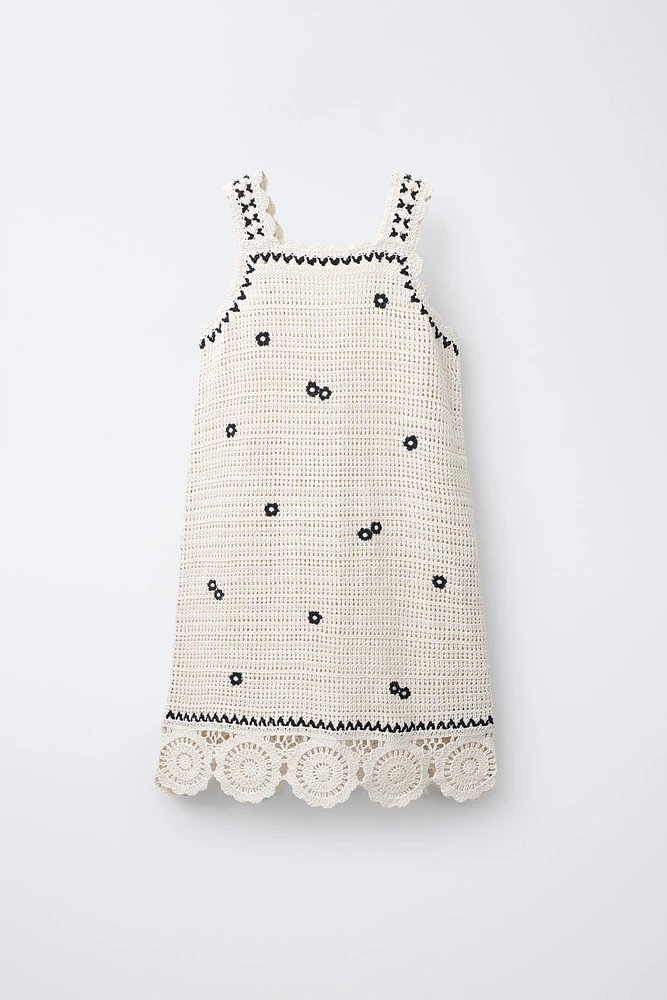 FLORAL KNIT DRESS