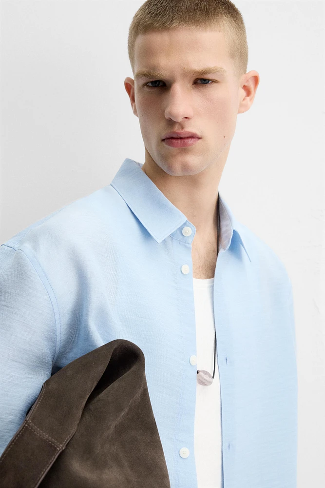 CHEMISE REGULAR FIT STRUCTURÉE