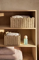 SMALL SCALLOPED BASKET