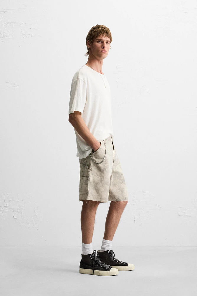 ABSTRACT PRINT CARPENTER POCKET SHORTS