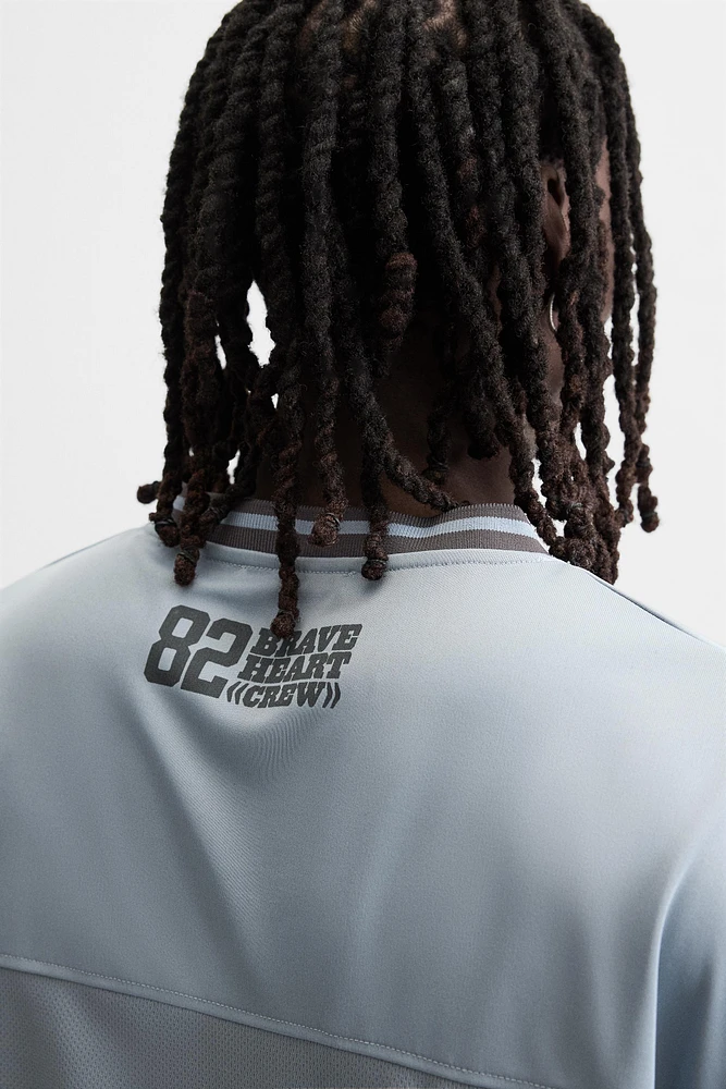 T-SHIRT STRUCTURÉ VARSITY