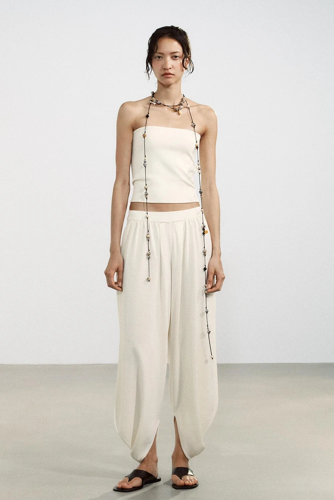 PANTALON EN MAILLE BOUFFANT