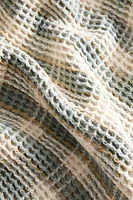 CHECK WAFFLE-KNIT BLANKET