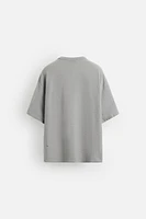 T-SHIRT EN MAILLE IMPRIMÉ DÉLAVÉ