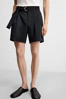 PLEATED BELT BERMUDA SHORTS