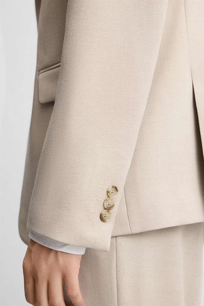 SLIM FIT SUIT JACKET