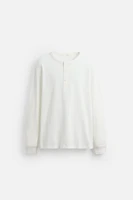 BUTTON-NECK CHECKERED T-SHIRT