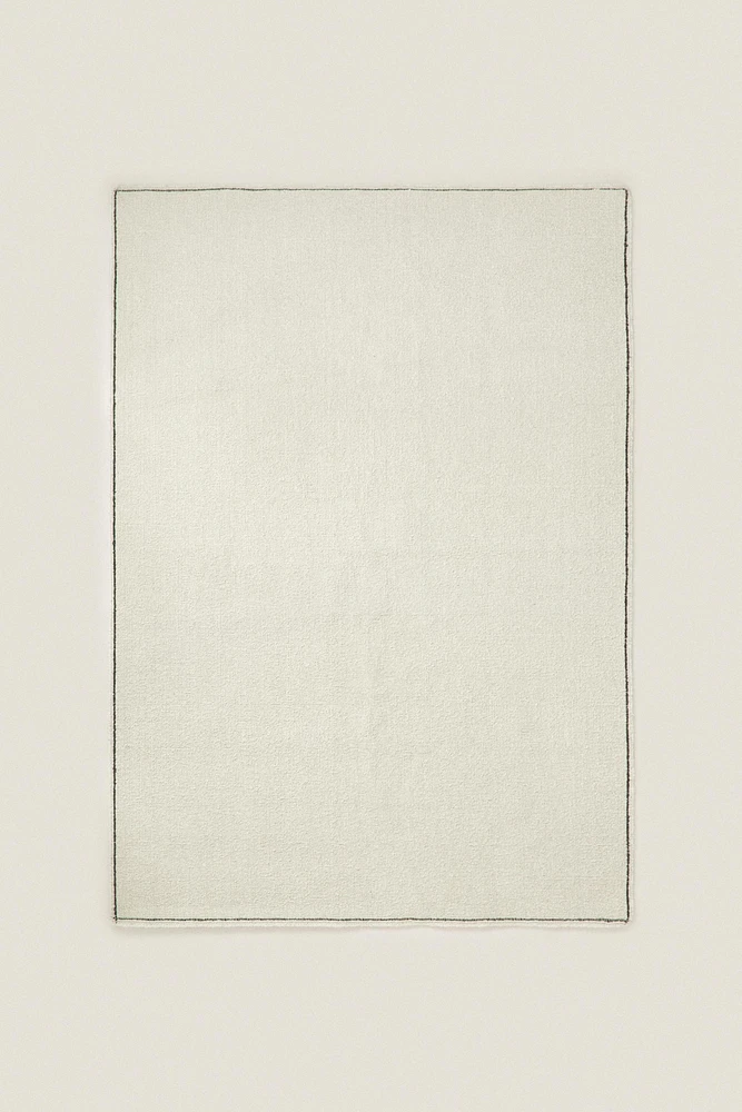 RECTANGULAR BOUCLÉ WOOL AREA RUG