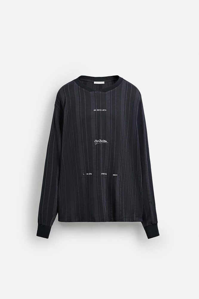 RETRO SOCCER TEXTURED SWEATSHIRT
