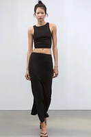 SLEEVELESS CROP TOP
