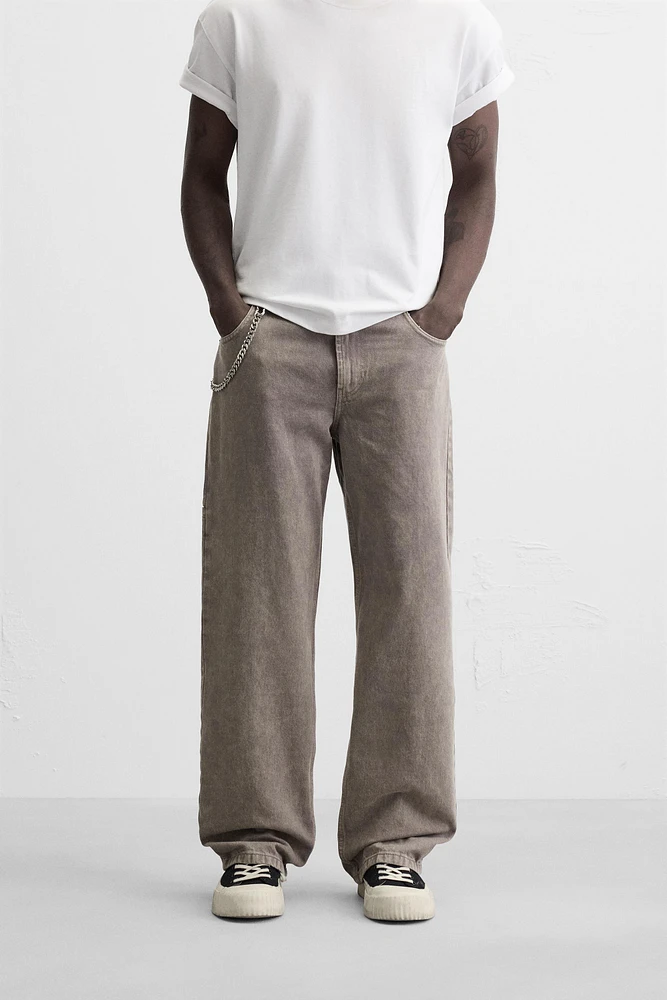WASHED RELAXED FIT JEANS