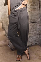 WIDE LEG BELTED PANTS