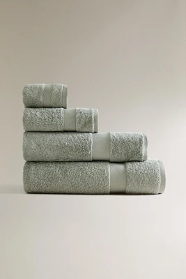 PREMIUM COTTON BATH TOWEL